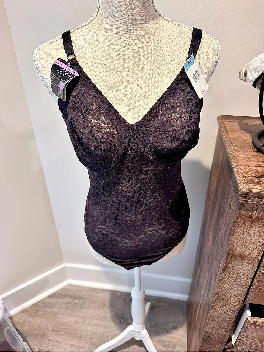 Bali Lace 'N Smooth Body Shaper Black 40C NWT